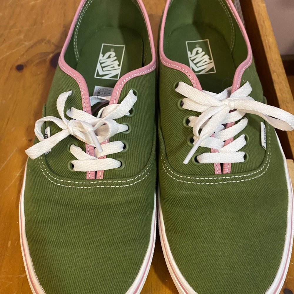 Green With Pink Trim Vans Authentic Men's Shoes - Picture 5 of 6